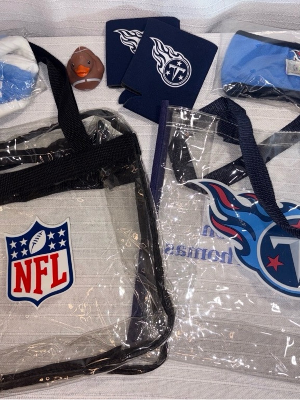 NWOT 2 Vintage NFL Bags Tennessee Titans Drawstring bag and a NFL Tote & Swag